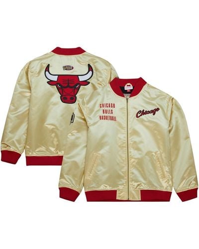 Mitchell & Ness Distressed Chicago Bulls Team Og 2.0 Vintage-like Logo Satin Full-zip Jacket - Green