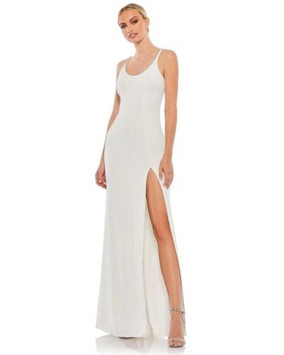 Mac Duggal Embellished Sleeveless Fitted Cocktail Dress - White