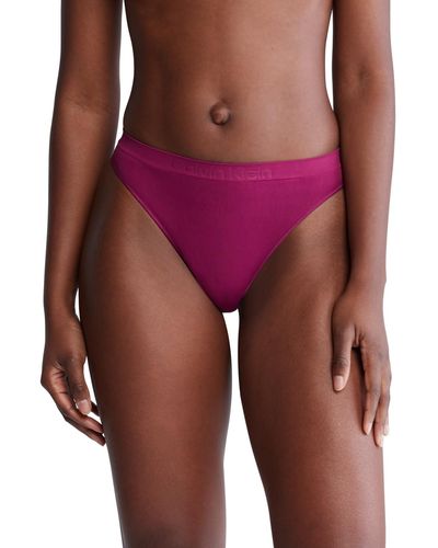 Calvin Klein Bonded Flex Mid-rise Thong Underwear Qd3958 - Purple