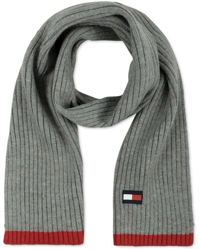 Tommy Hilfiger Rubber Flag Patch Tipped Rib Scarf - Gray