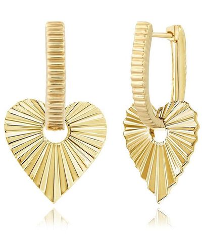 Alev Jewelry Danglig Fluted Heart Earrings - Metallic