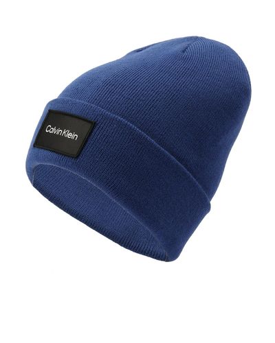 Calvin Klein Woven Logo Patch Beanie in Red for Men | Lyst