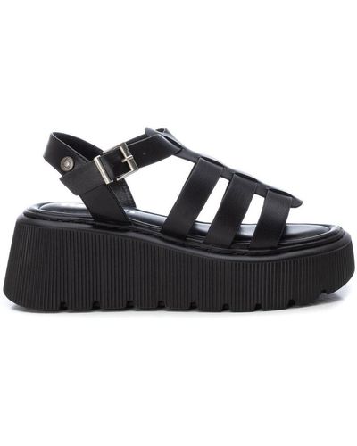 Xti Flatform Sandals By - Black