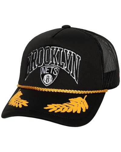 Mitchell & Ness Brooklyn Nets Hardwood Classics Gold Leaf Mesh Trucker Snapback Hat - Black