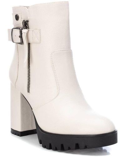 Xti Platform Booties By - White