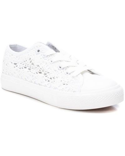 Xti Crochet Lace-up Sneakers By - White