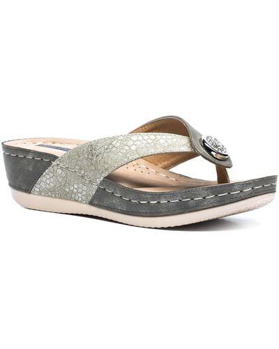 Gc Shoes Dafni Thong Wedge Sandals - Gray