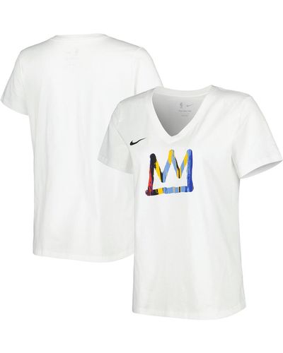 Nike Brooklyn Nets 2022/23 City Edition Essential V-neck T-shirt - White
