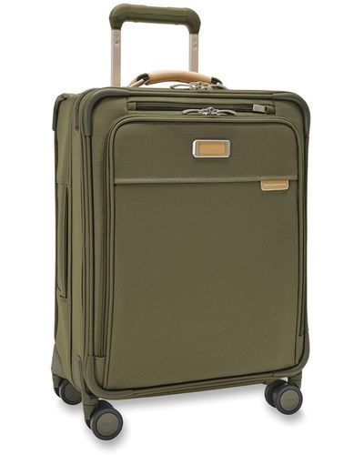 Briggs & Riley Baseline Global Carry-on Spinner - Green
