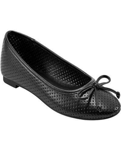 Bandolino flats with bow hotsell
