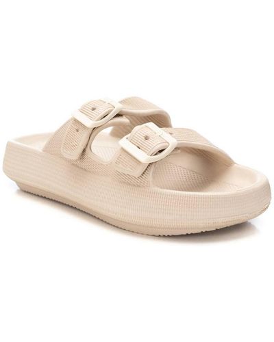 Xti Rubber Flat Sandals By - Natural