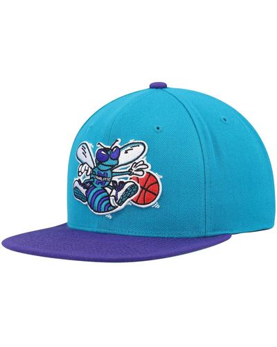 Mitchell & Ness Teal And Purple Charlotte Hornets Hardwood Classics Team Two-tone 2.0 Snapback Hat - Blue