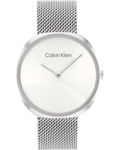 Calvin Klein 2-hand Silver-tone Mesh Bracelet Watch 36mm - Gray