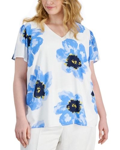 Anne Klein Plus Size Floral V-neck Flutter-sleeve Top - Blue