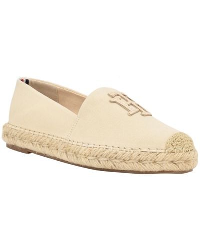 Tommy Hilfiger Peanni Flat Espadrille Closed Toe Shoes - White