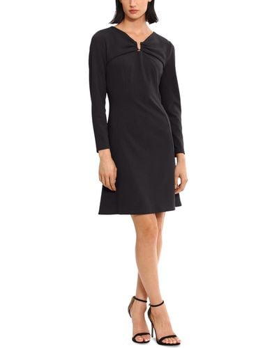 Donna Morgan Ruched V-neck Long-sleeve Dress - Black