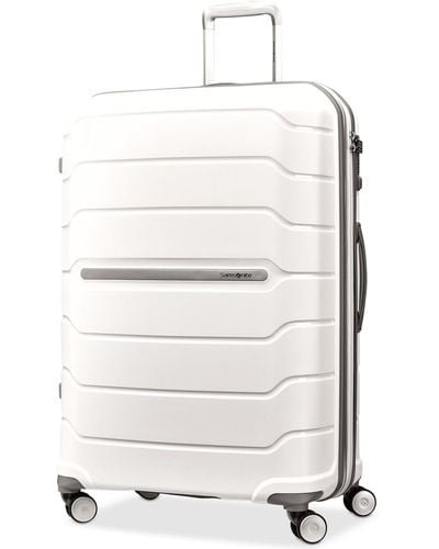 Samsonite Freeform 28" Hardside Spinner Suitcase - White