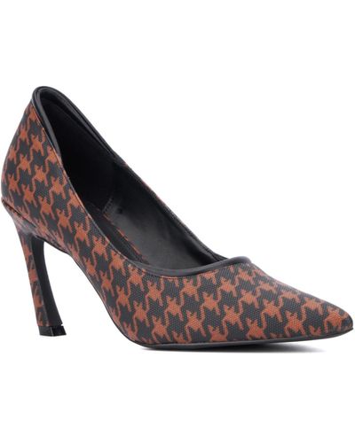 New York & Company Kailynn- Pointy Textured Pump Heels - Brown