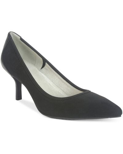 Tahari black heels clearance