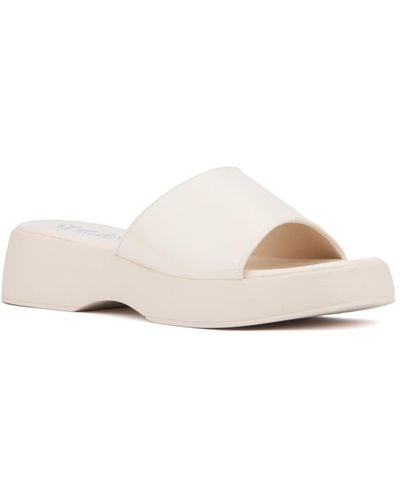 Olivia Miller Ambition Platform Sandal - White