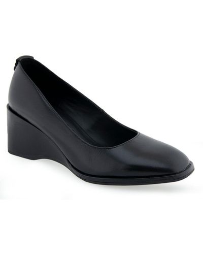 Aerosoles Aurora Wedge Pumps - Black