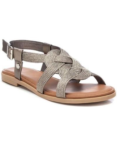 Xti Braided Flat Sandals By - Brown