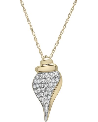 Wrapped in Love Diamond Conch Shell Pendant Necklace (1/6 Ct. T.w. - Metallic