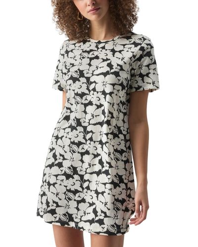 Sanctuary The Only One T-shirt Dress - White