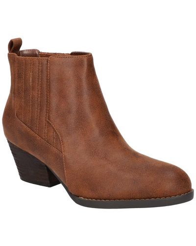 Bella Vita Lou Chelsea Boots - Natural