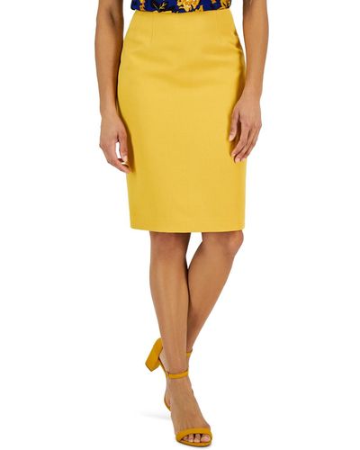 Kasper Stretch-crepe Back-vent Skimmer Pencil Skirt - Yellow