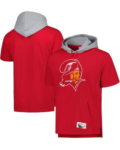 Mitchell & Ness Tampa Bay Buccaneers Postgame Short Sleeve Hoodie - Red