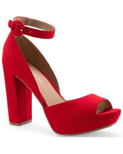 Sun & Stone Sun + Stone Reeta Peep Toe Block Heel Platform Sandals - Red