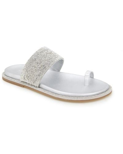Kenneth Cole Sage Jewel Toe Ring Footbed Flat Sandals - White