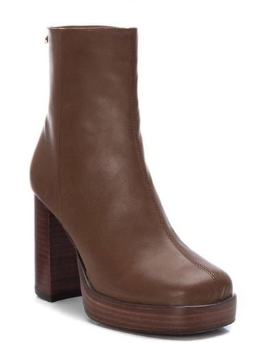 Xti Block Heel Boots By - Brown