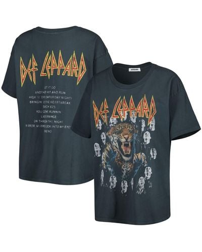 Daydreamer Distressed Def Leppard Graphic T-shirt - Blue
