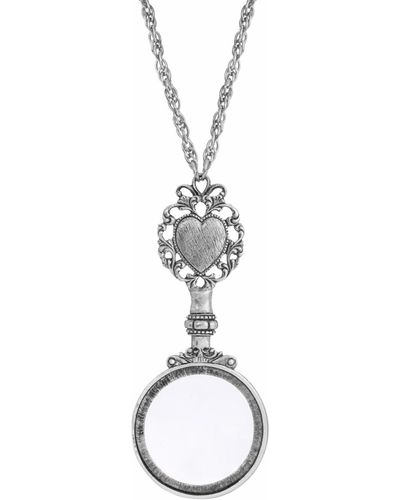 2028 Filigree Heart Magnifying Necklace - Metallic