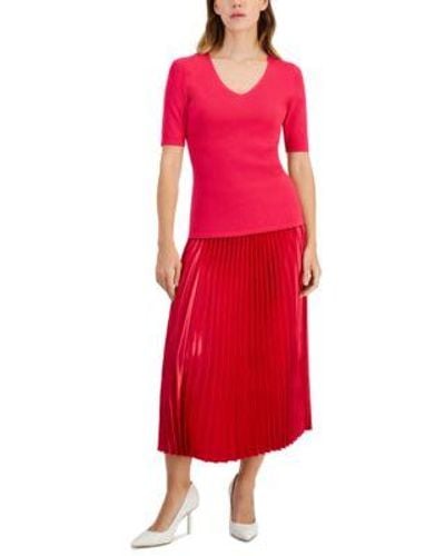 Anne Klein Solid Half Sleeve V Neck Knit Top Pleated Pull On Midi Skirt - Red