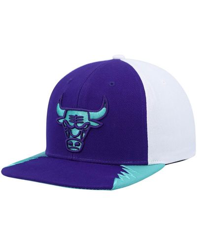 Mitchell & Ness Chicago Bulls Day 5 Snapback Hat - Purple