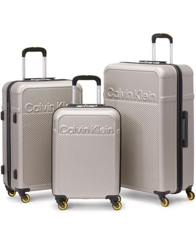 Calvin Klein Expression 3 Piece luggage Set - Metallic