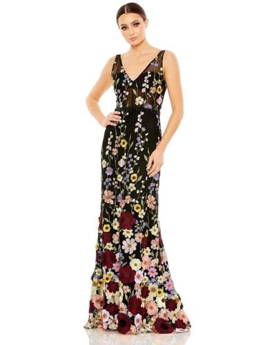 Mac Duggal Embroidered Tulle Sleeveless V Neck Gown - Metallic