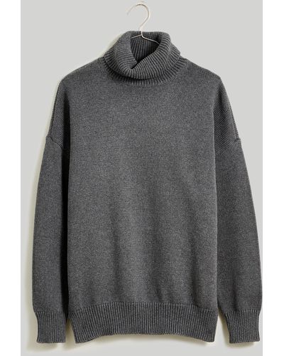 MW Ribbed Turtleneck Sweater - Gray