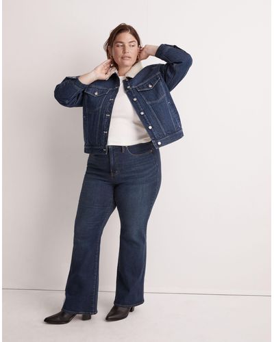 MW The Plus Cropped Oversized Trucker Jean Jacket: Sherpa Collar Edition - Blue