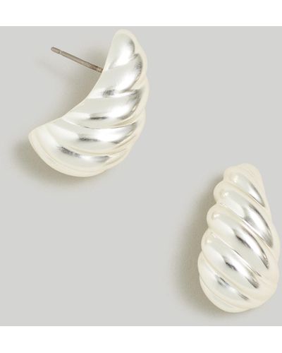 MW Puffed Droplet Stud Earrings - White