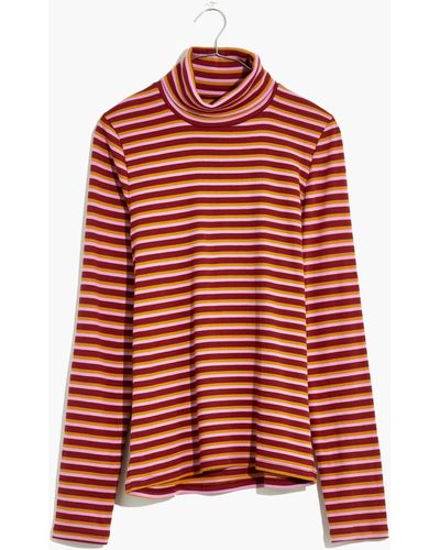 MW Ribbed Turtleneck Top - Red