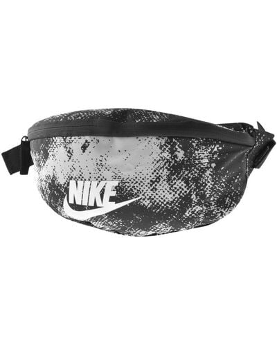 Nike Core Heritage Hip Bag - Black