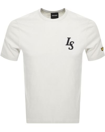 Lyle & Scott Emblem T Shirt Off - White