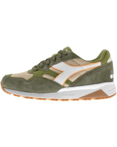 Diadora N902 Trainers in Brown for Men | Lyst