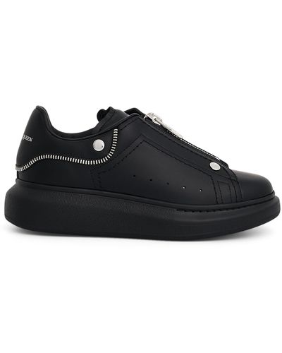Alexander McQueen Larry Oversized Hardware Sneakers, /, 100% Rubber - Black