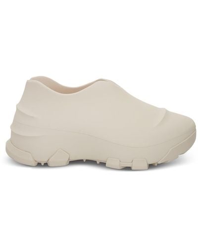 Givenchy Monumental Mallow Low Trainer With Glow, , 100% Calf Leather - Natural