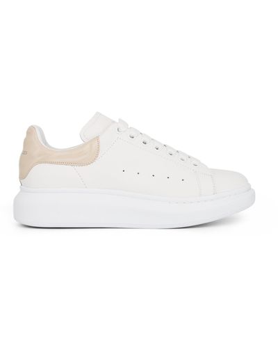 Alexander McQueen Larry Oversized Sneakers, /Oyster, 100% Calf Leather - White